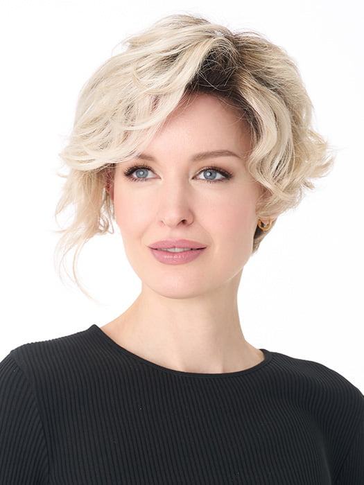 Model is wearing CARRISSA by ENVY in color PLATINUM SHADOW | Light Blonde with Dark Roots