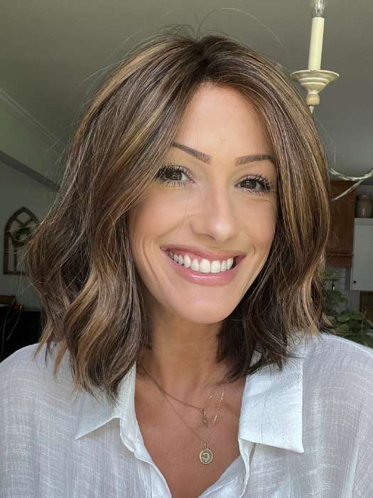 Jenna Fail @jenna_fail wearing CHARLOTTE by ENVY BY ALAN EATON in shade AMARETTO CREAM | Dark Brown roots with overall Medium Brown base with Honey Blonde highlights
