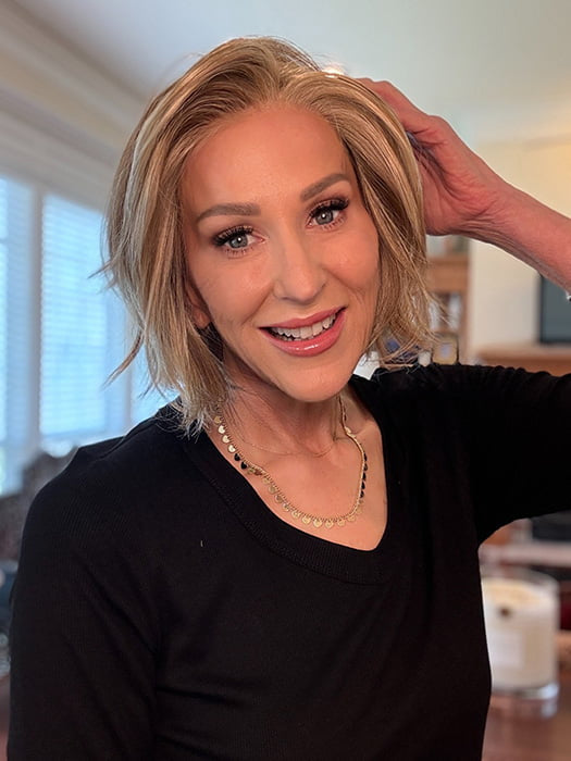 Eileen @crazywiglady is wearing CLOVER by ESTETICA in color RH1488 | Dark Blonde with Lightest Blonde Highlights