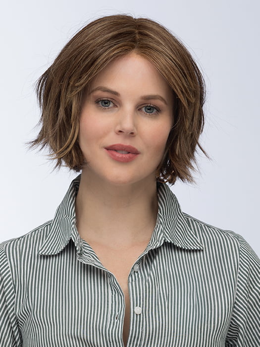 CLOVER by ESTETICA in color R8/26H | Golden Brown with Golden Blonde Highlights
