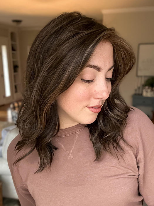 Jen Brown @being_mrs_brown wearing COREY by ENVY in color MEDIUM BROWN | Medium Brown with natural highlights