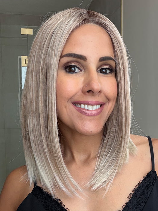 Lorena C. @faux.hurr.lifee wearing DRIVE by ELLEN WILLE in color CANDY BLONDE ROOTED 101.27.24 | Pearl Blonde blended with Platinum Blonde with Medium Roots