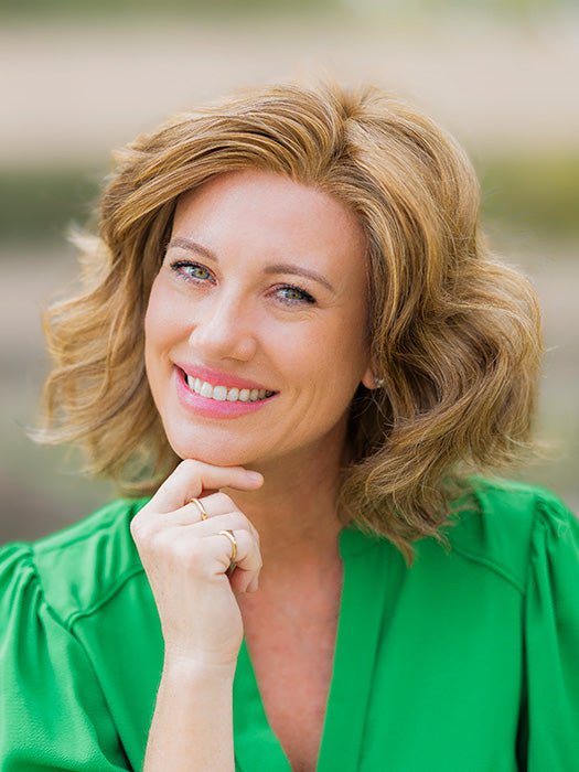 Jenny wearing EDITOR'S PICK by RAQUEL WELCH in RL12/16 HONEY TOAST | Light Brown Evenly Blended with Dark Natural Blonde