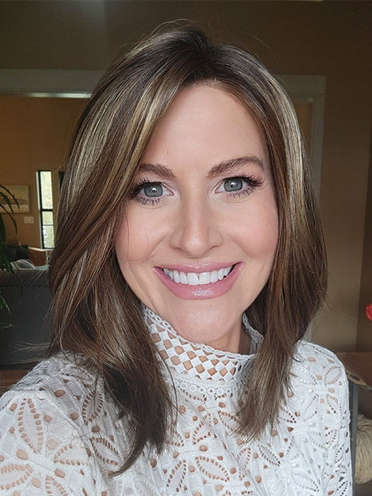 Natalie Gray @vanish.into.thin.hair wearing FALLON by ESTETICA in color CKISSRT4 | Golden Brown with Copper Blonde Highlights and Dark Brown Roots