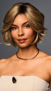 Model is wearing TREND ALERT LUXURY in color GF11-25 SS HONEY PECAN | Chestnut Brown base blends into multi-dimensional tones of Brown and Golden Blonde