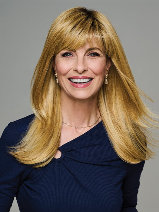 Model is wearing REVERLY by GABOR in color SS-MEDIUM-BLONDE | Medium Blonde with Warm Highlights & Dark Brown 