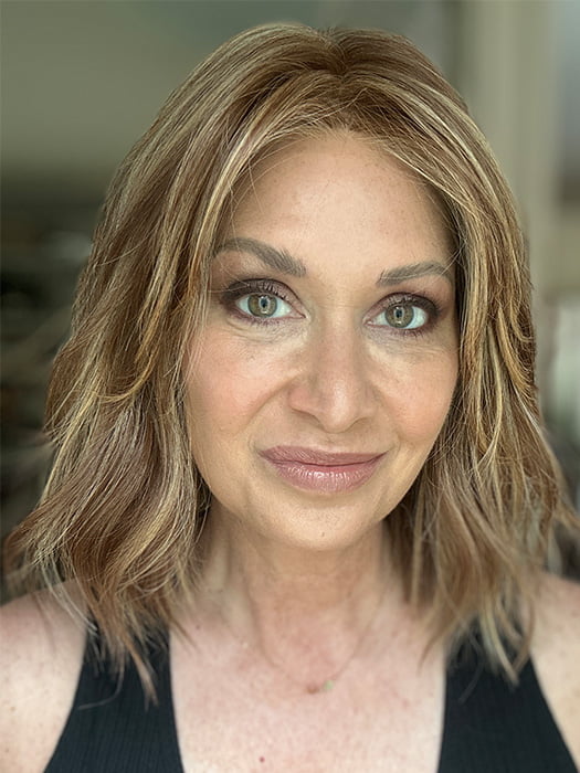 Emily H. @she_sheds_more wearing HOLLIE PETITE by JON RENAU in color FS27 STRAWBERRY SYRUP | Medium Red-Gold Blonde with Gold Blonde Bold Highlights

