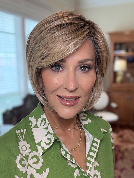 Eileen @crazywiglady is wearing IVY by JON RENAU in color 12FS8 SHADED PRALINE | Light Gold Brown, Light Natural Gold Blonde & Pale Natural Gold-Blonde Blend, Shaded with Medium Brown