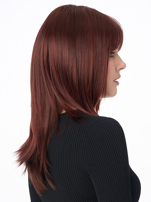 Model is wearing KATE by ENVY in color DARK-RED | Auburn with Brighter Red highlights