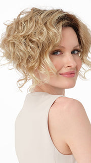 KELSEY by ENVY in color CHAMPAGNE SHADOW | Soft Dark Blonde with Platinum Highlights and Chestnut Roots