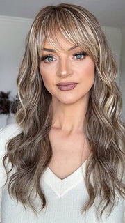 Sandy @i_be_wiggin wearing LIVERPOOL by BELLE TRESS in color MACADAMIA LATTE R | A combination of Medium and Light Brown, highlighted with Light Gold Blonde, and a mixture of Ash Blonde and Light Gold Blonde, Rooted with Medium and Light Brown
