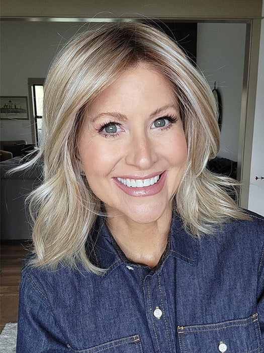 Natalie Gray @vanish.into.thin.hair wearing LORYN by RENE OF PARIS in color SEA-SALT-BLOND-R | A perfect mixture of cool, icy-blond and warm-dark blond. The rich brown root tone enhances the modern appearance