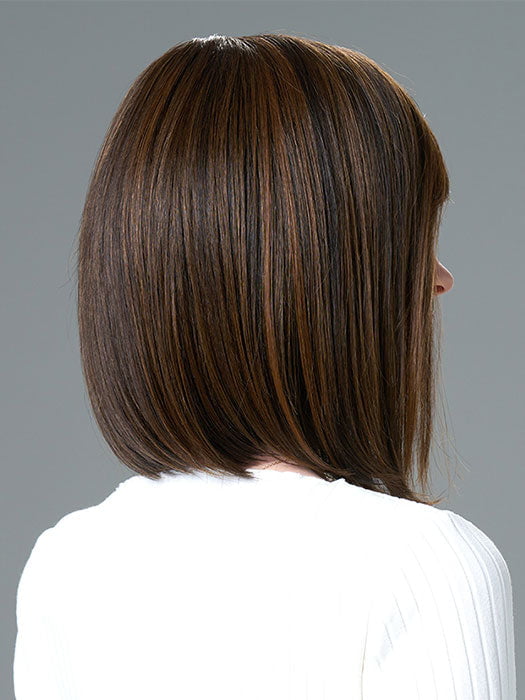Model is wearing PAIGE by ENVY in ESPRESSO | A cool, Multi-Dimensional Medium Brown with Darker Brown Roots