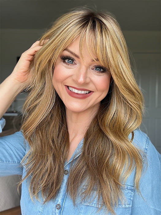 Sandy @i_be_wiggin wearing POSH WAVEZ by RENE OF PARIS in color Bronzed Honey-R | A perfect blend of rich, warm golden blond and medium chocolate brown tones, complemented by a dark chocolate root that adds a luxurious, dimensional effect.