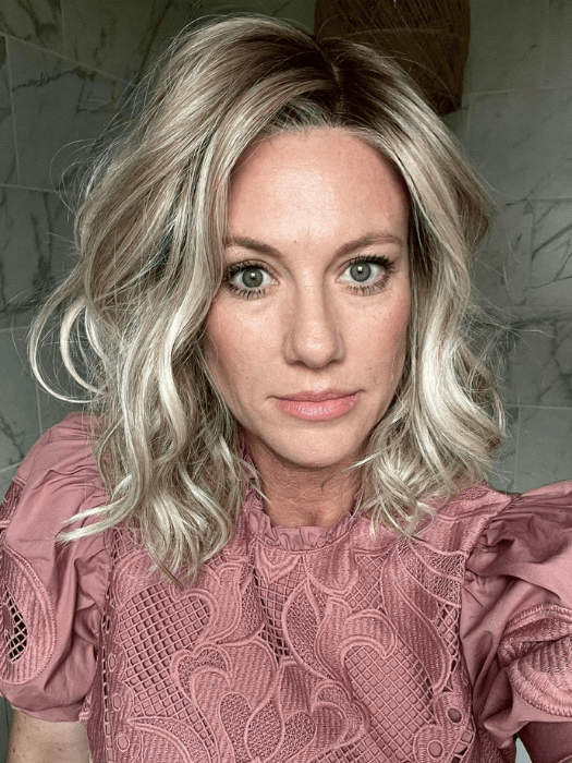 Jenny B. @thewiggygirl wearing WAVY DAY by RAQUEL WELCH WIGS in color RL19/23SS SHADED BISCUIT | Light Ash Blonde Evenly Blended with Cool Platinum Blonde with Dark Roots