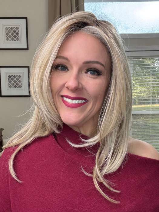 Marcie @wig.obsessed wearing SCENE STEALER by RAQUEL WELCH WIGS in color RL19/23SS SHADED BISCUIT | Light Ash Blonde Evenly Blended with Cool Platinum Blonde and Dark Roots
