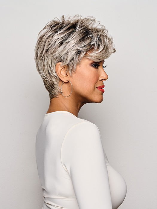 SIMONE in color MC119/23SS SWEET CREAM | Pale Blonde with Dark Roots