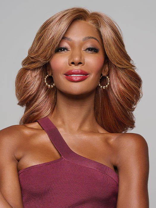 FLIP THE SCRIPT by Raquel Welch in RL31/29 FIERY COPPER | Medium Light Auburn Evenly Blended with Ginger Blonde