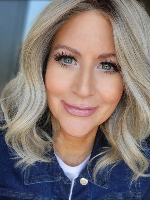 Natalie Gray @vanish.into.thin.hair wearing BELLA VIDA by RAQUEL WELCH WIGS in color RL17/23SS SHADED ICED LATTE MACCHIATO | Honey Blonde shaded with Cool Blonde with Dark Roots