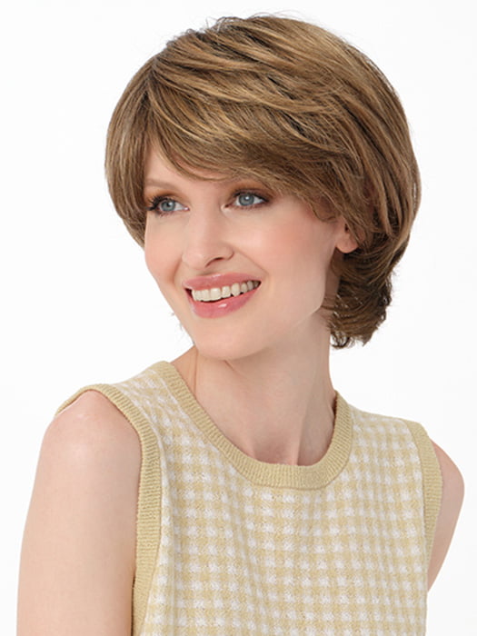 SAVANNAH by ENVY in color TOASTED SESAME | Medium Brown roots with overall Warm Cinnamon base and Golden Blonde highlights
