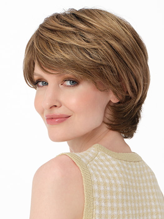 SAVANNAH by ENVY in color TOASTED SESAME | Medium Brown roots with overall Warm Cinnamon base and Golden Blonde highlights