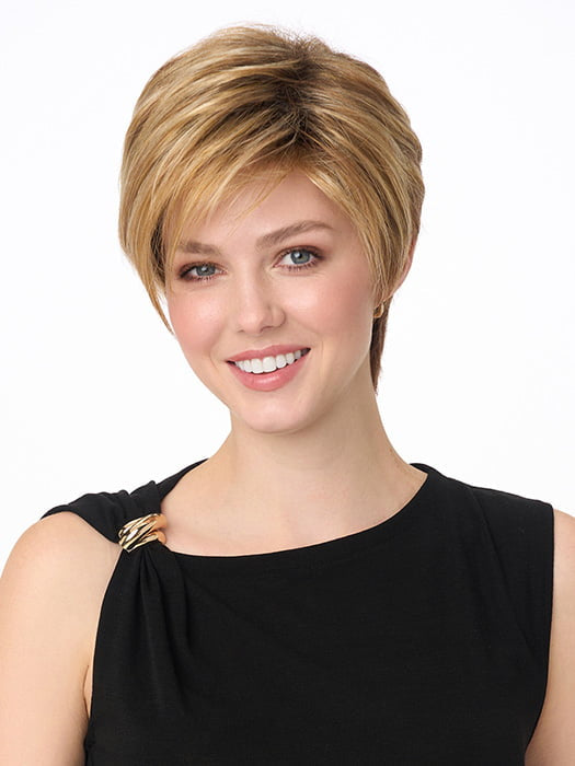 Model is wearing SHARI by ENVY in color GOLDEN NUTMEG | Medium Brown roots with overall Warm Cinnamon base and Golden Blonde highlights