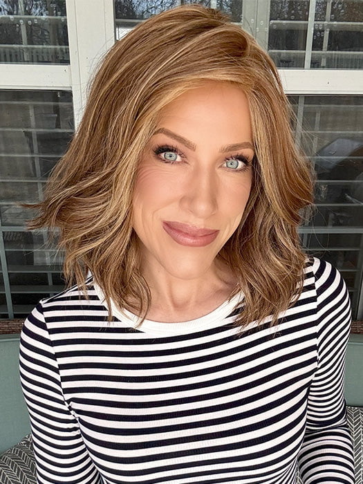 Kristyna Moore @kristynamoore wearing SOMERS by ESTETICA in shade R30/28/26 | Medium Auburn/Light Auburn/Golden Blonde Blend 