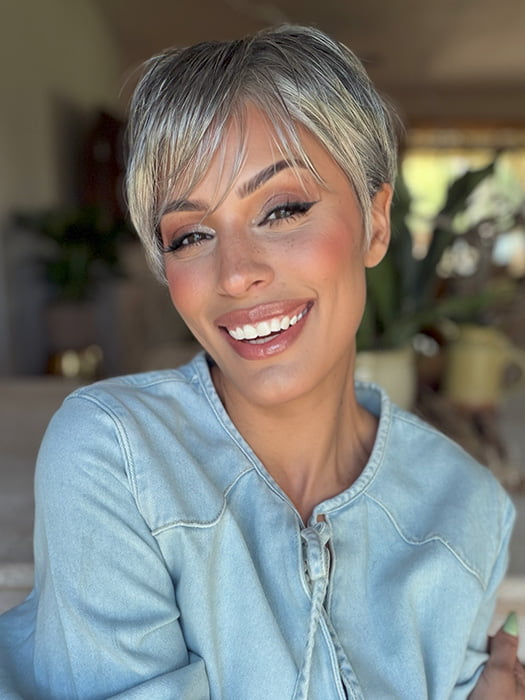 Roxie is wearing TESS by JON RENAU in color 92 MOONLIGHT | Pure White with 5% Medium Brown Front, Grey with 30% Medium Brown Middle, Dark Brown with 65% Grey Nape