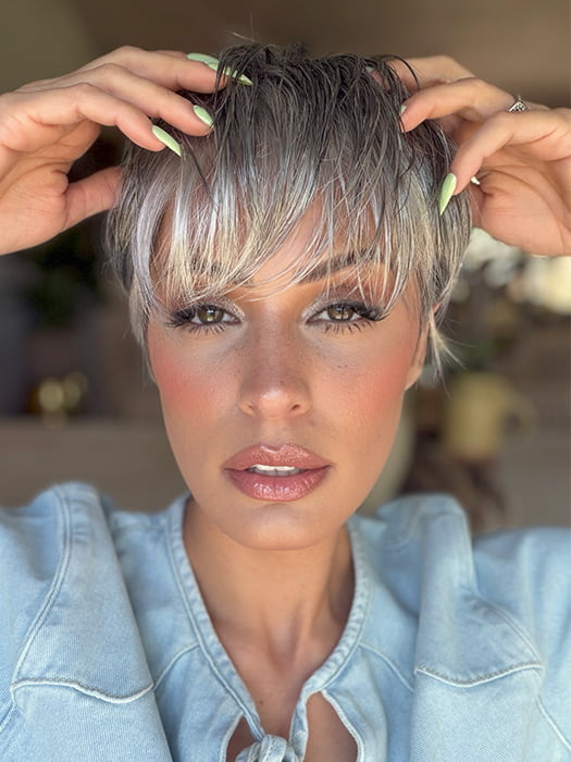 Roxie is wearing TESS by JON RENAU in color 92 MOONLIGHT | Pure White with 5% Medium Brown Front, Grey with 30% Medium Brown Middle, Dark Brown with 65% Grey Nape