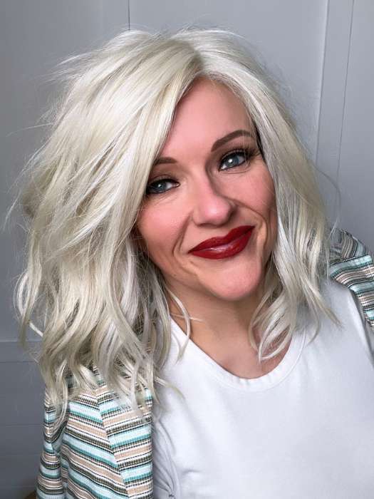 Marcie @wig.obsessed wearing WAVY DAY by RAQUEL WELCH WIGS in color RL16/22 ICED SWEET CREAM | Pale Blonde with Slight Platinum Highlighting