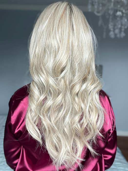Sandy @i_be_wiggin wearing LONG TOUSLED WAVES by HAIRDO in color SS19/23 SHADED BISCUIT | Cool Platinum Blonde with subtle highlights and Medium Brown roots