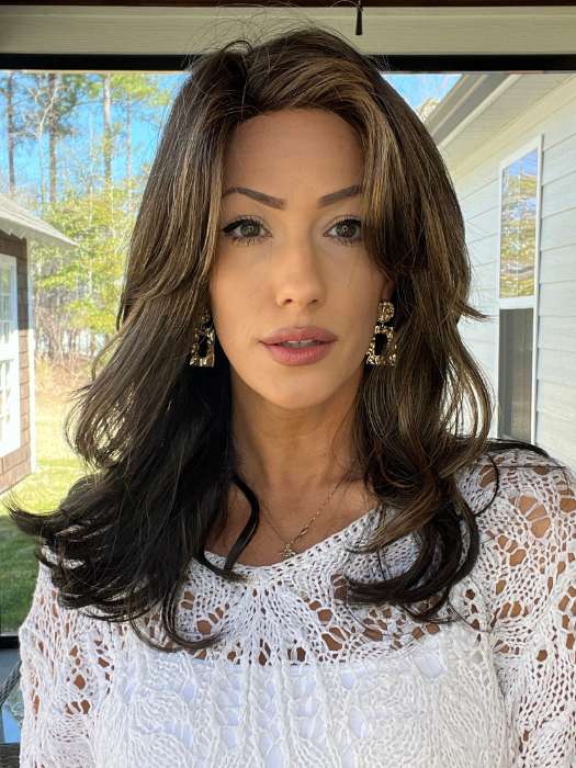 Jenna Fail @jenna_fail wearing JOY by ENVY BY ALAN EATON in shade AMARETTO-CREAM | Dark Brown roots with overall Medium Brown base with Honey Blonde highlights