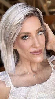 Kristyna @kristynamoore wearing ELLIS by ESTETICA DESIGNS in color SILVERSUN/RT8 | ICED BLONDE WITH SOFT SAND & GOLDEN BROWN ROOTS
