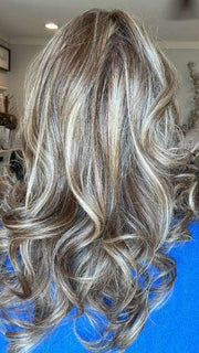 Emily H. @she_sheds_more wearing CAROLINE by BELLETRESS in color SUNKISSED ALMOND R | A blend of Medium and Light Brown with Light Gold Blonde Highlights and a hint of Cooler Blonde, rooted with Medium and Light Brown
