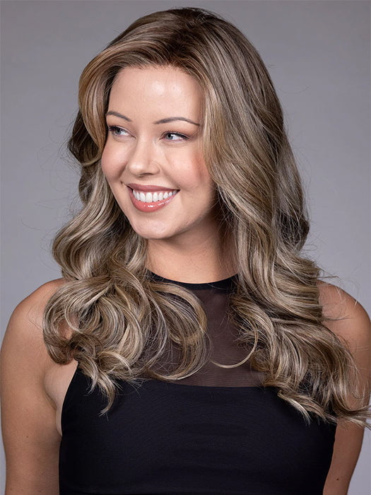Model is wearing WITHERSPOON in BROWN SUGAR BLONDE-R | A warm, dimensional blend of medium brown and golden blonde highlights with natural-looking darker roots for depth and a sun-kissed finish.