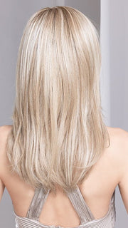 Model is wearing ALASIA in BAHAMA BEIGE SHADED 16.22.14 | Medium Honey Blonde, Light Ash Blonde, and Lightest Reddish Brown blend