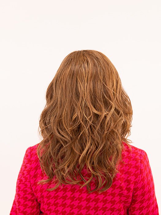 Maha is wearing SEVYN by ESTETICA in color R30/28/26 