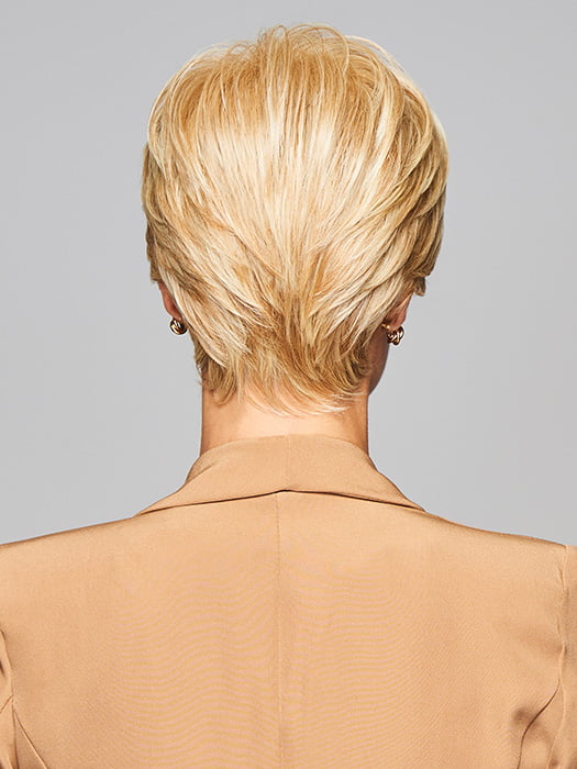 MODEL is wearing PASSION by GABOR in color LIGHT-BLONDE | Light ash blonde, Swedish blonde or blonde highlighted by the sun