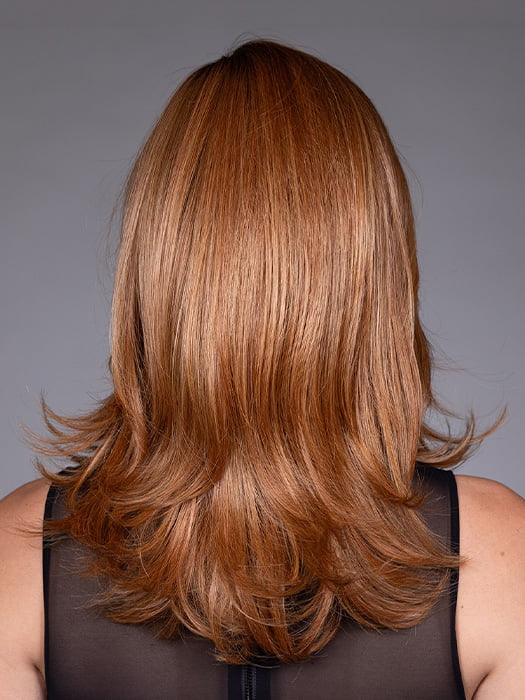 Model is wearing PRAGUE by BELLETRESS in color SIENNA SPICE R | True Light Strawberry Blonde/Red with Low Light and Highlights