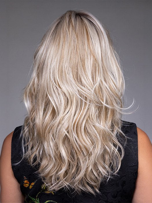 Model is wearing VESPER by BELLETRESS in color BUTTERBEER R | Dark Brown Base and Root that transitions smoothly into a buttery blonde, infused with creamy honey and toffee tones