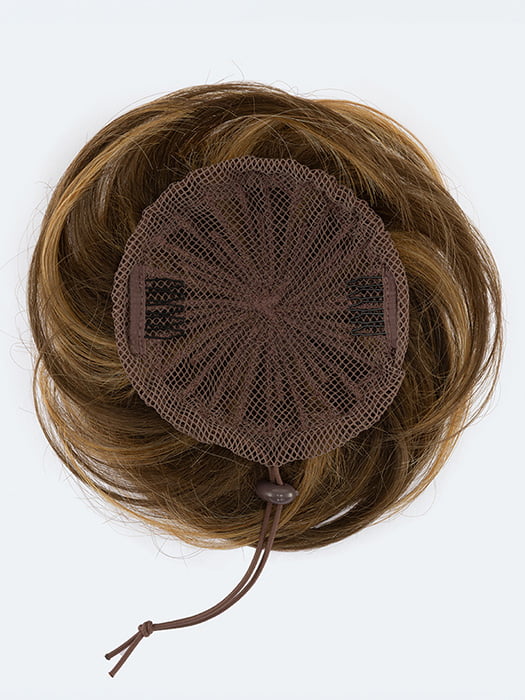 CASSIS by ELLEN WILLE in color BERNSTEIN MIX | Light Brown base with subtle Light Honey Blonde and Light Butterscotch Blonde highlights