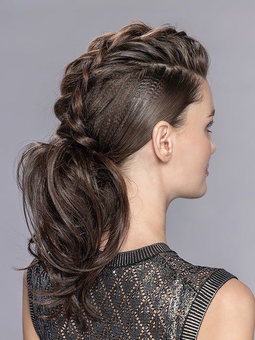 Model is wearing CAVA by ELLEN WILLE in DARK CHOCOLATE MIX 4.6.33 | Darkest/Dark Brown with Dark Auburn Blend