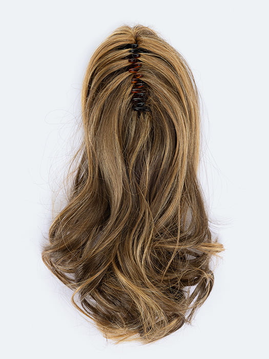 FIZZANTE by ELLEN WILLE in color BERNSTEIN MIX | Light Brown base with subtle Light Honey Blonde and Light Butterscotch Blonde highlights