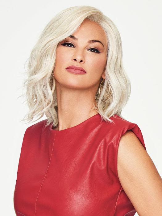 SIMMER ELITE PETITE by Raquel Welch in RL16/22 ICED SWEET CREAM | Pale Blonde with Slight Platinum Highlighting (Model is wearing Simmer with a wefted back)