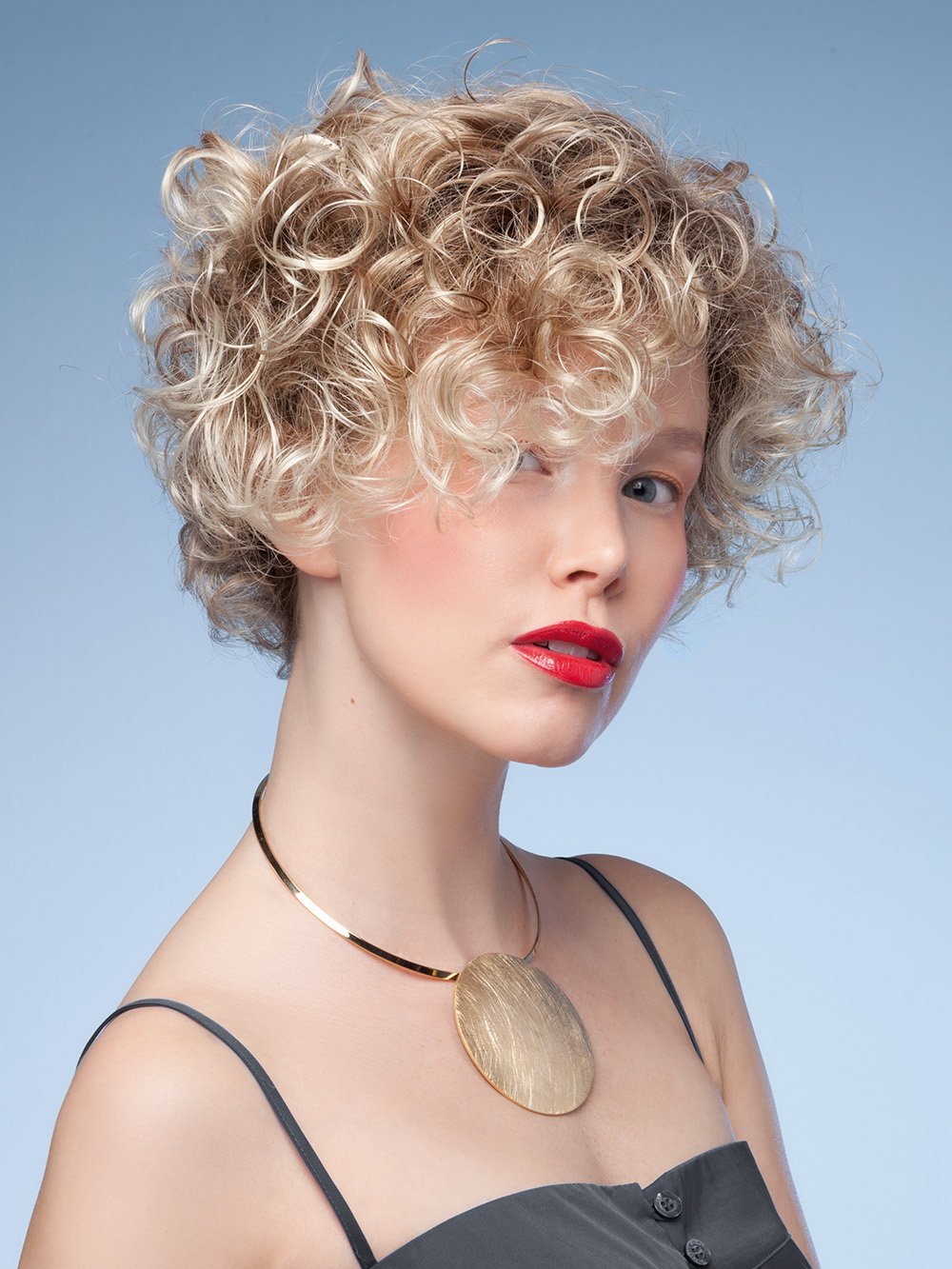 SWITCH 4 by ELLEN WILLE in GINGER ROOTED | Light Honey Blonde, Light Auburn, and Medium Honey Blonde Blend with Dark Roots PPC MAIN IMAGE FB MAIN IMAGE