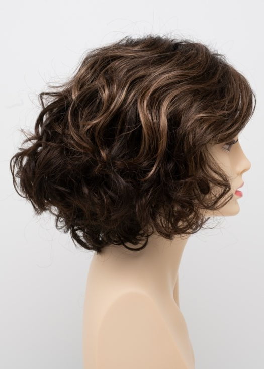 AMARETTO CREAM | Dark Brown roots with overall Medium Brown base with Honey Blonde highlights