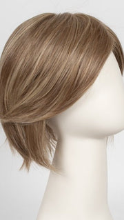 RL13/88 Golden Pecan | Neutral Medium Blonde With Pale Honey Blonde Highlights