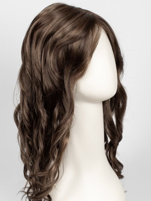 8RH14 MOUSSE CAKE | Medium Brown with 33% Medium Natural Blonde Highlights