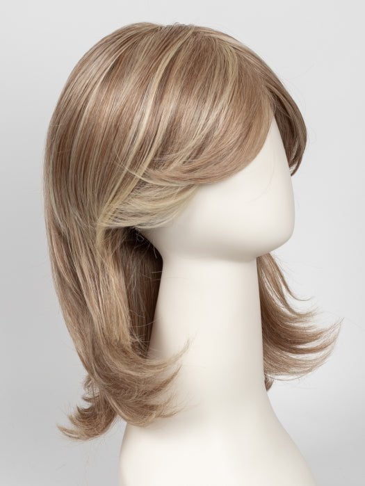 RL14/22 PALE GOLDEN WHEAT |  Dark Blonde Evenly Blended with Platinum Blonde