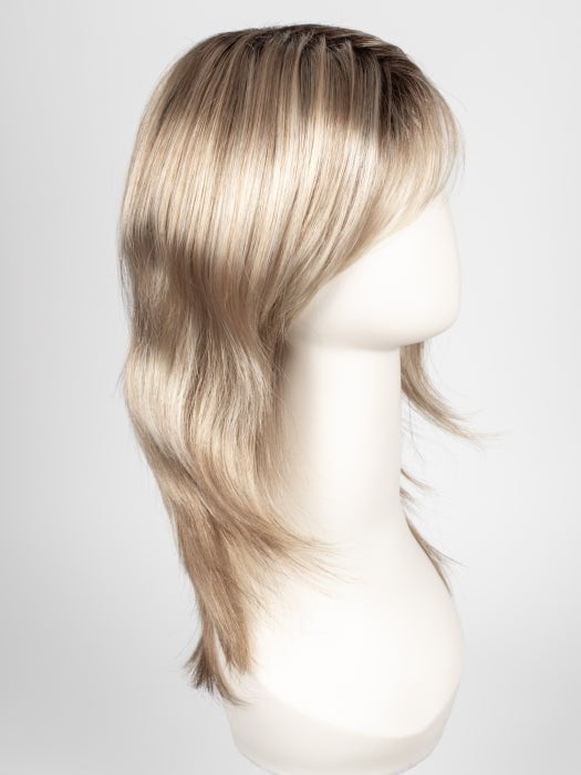 12FS8 SHADED PRALINE | Light Gold Brown, Light Natural Gold Blonde & Pale Natural Gold-Blonde Blend, Shaded with Medium Brown
